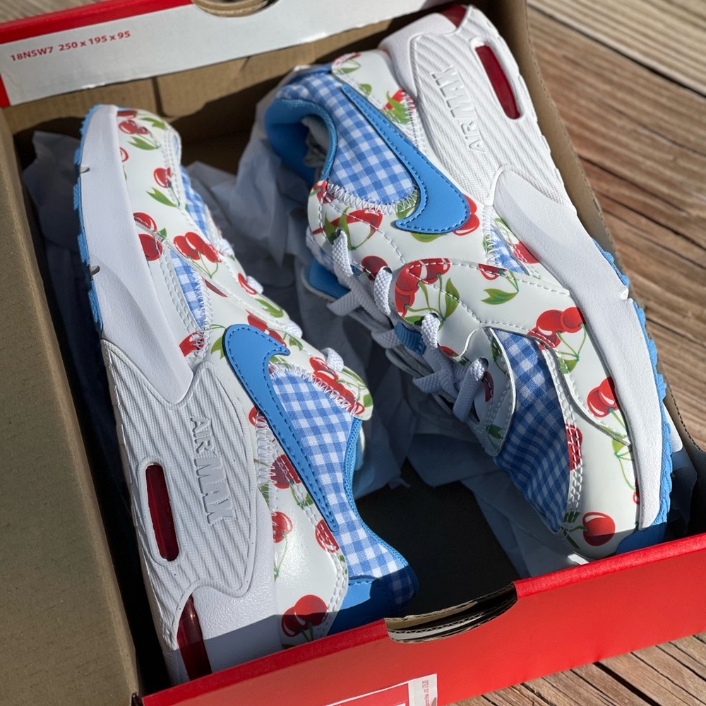 Nike Air Max Excee “Cherry”